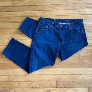 AG Everett - Hemmed 33x25